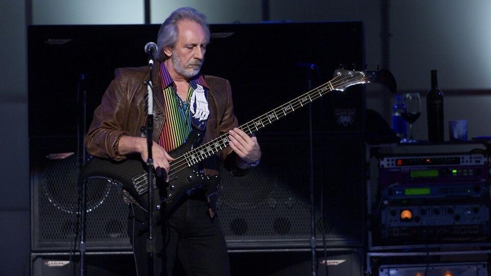Ashdown Engineering’s 2am amp emergency with The Who’s John Entwistle ...