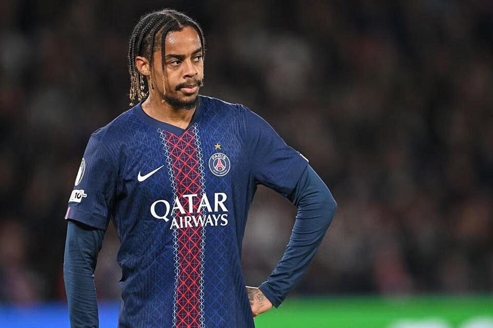 Transfer news LIVE: Arsenal given Alvarez green light, Liverpool receive another Barcola boost, Man Utd’s new left back