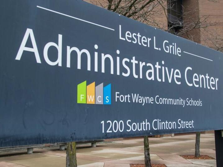 FWCS expands cell phone pouches to all secondary schools