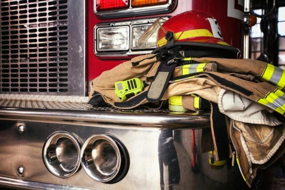 Dispatch: House ‘possibly a total loss’ after Sunday morning fire ...