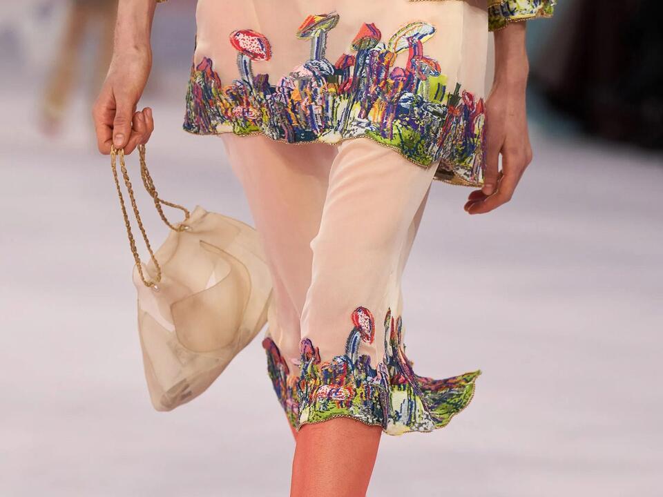 Darlingly Delicate Iterations of Chanel Classics Mark Matthieu Blazy’s ...