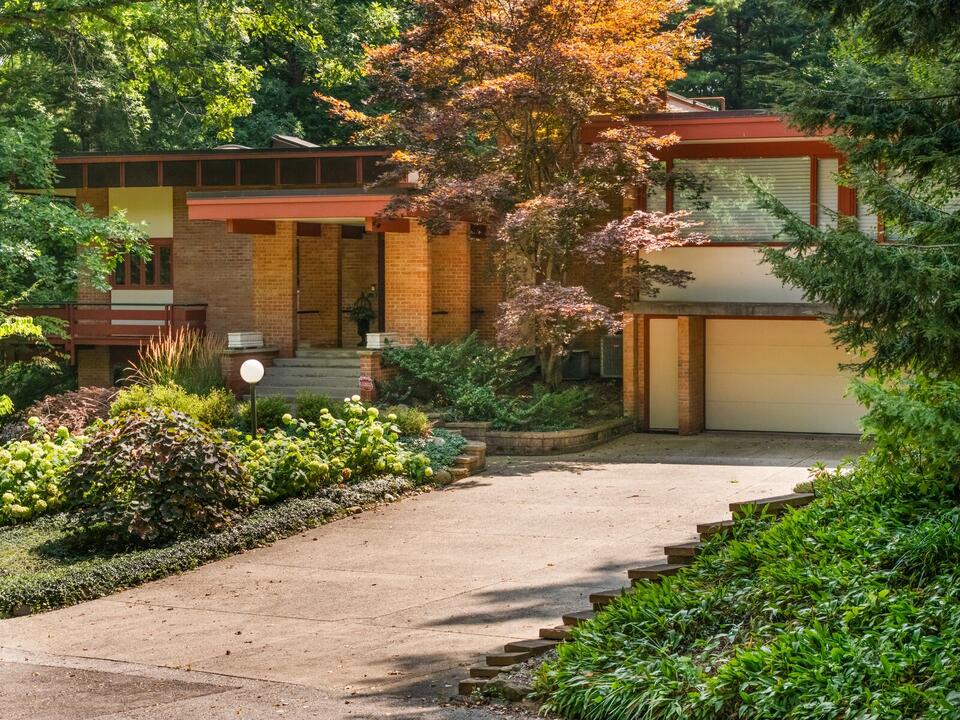 $3.5M mid-century home near the Arb is a famous architect’s masterpiece ...