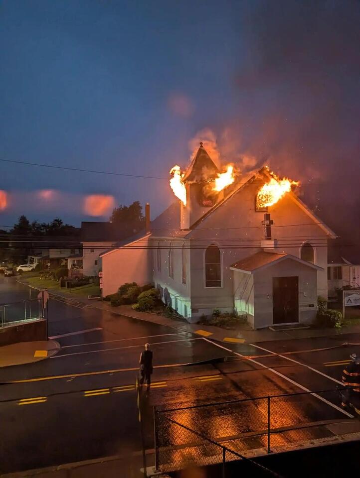 School catches fire during thunderstorm in Lackawanna County