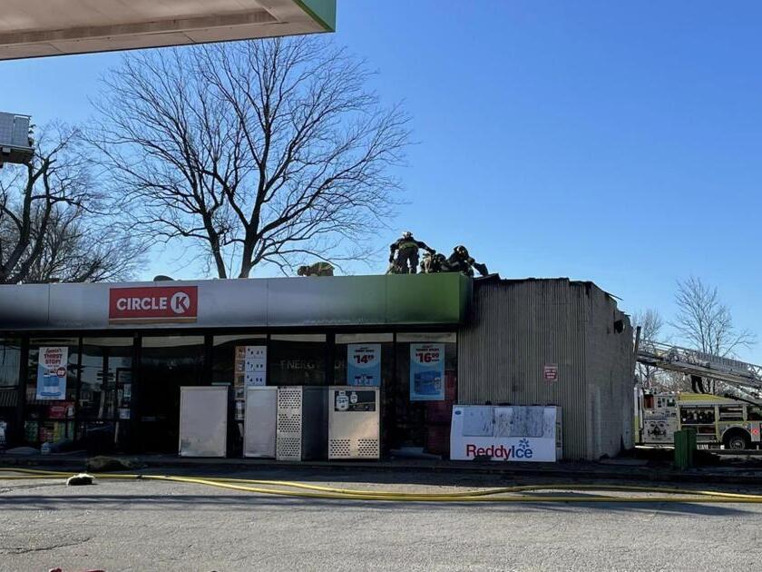 PHOTOS Gas station catches fire in Bartlett