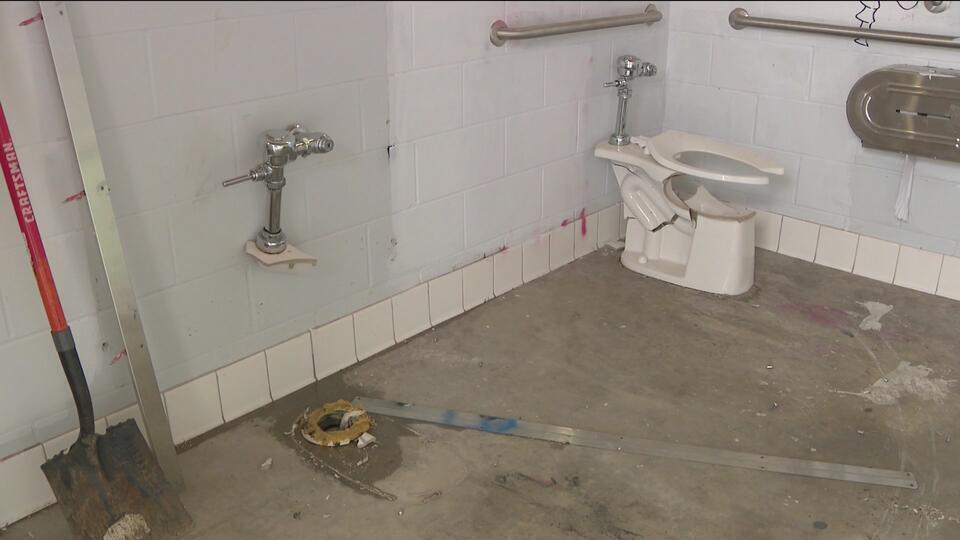 Lauridsen Skatepark bathrooms closed due to ‘extreme’ vandalism - NewsBreak