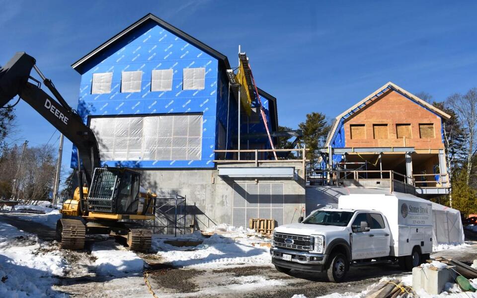 New marine science center rises on Quahog Bay - NewsBreak