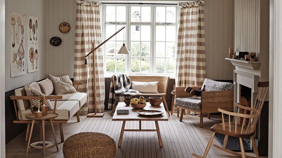 A Designer Told Me a Quick and Chic Curtain Trick That Stops Drafts ...