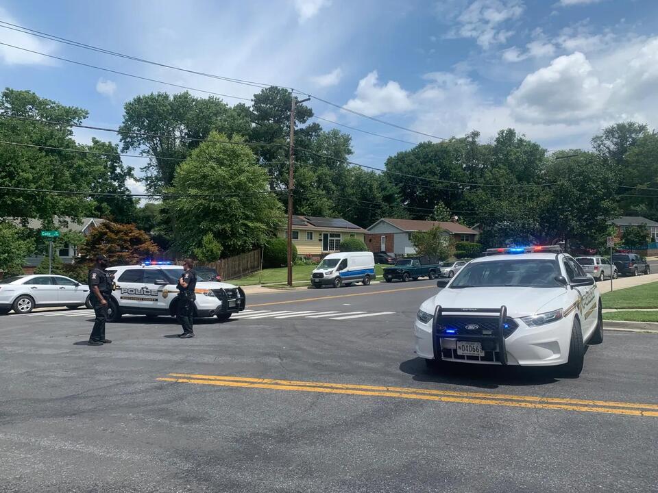 Montgomery County officer fatally shoots suspect in four stabbings in