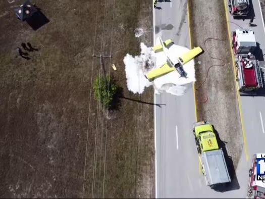 Feds investigate singleengine plane crash landing in Florida