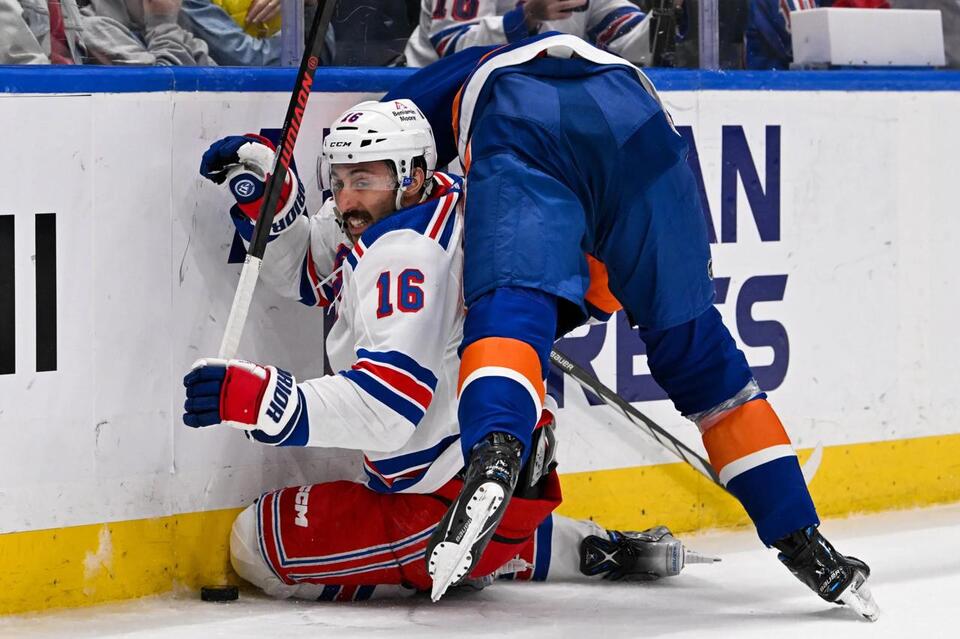 Rangers and Islanders coaches clash over ‘vicious’ hits - NewsBreak
