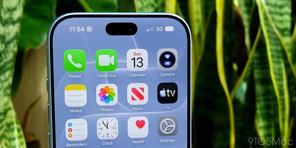 Apple confirms iPhone 18 Pro Max AT&T cellular issues, affected devices ...