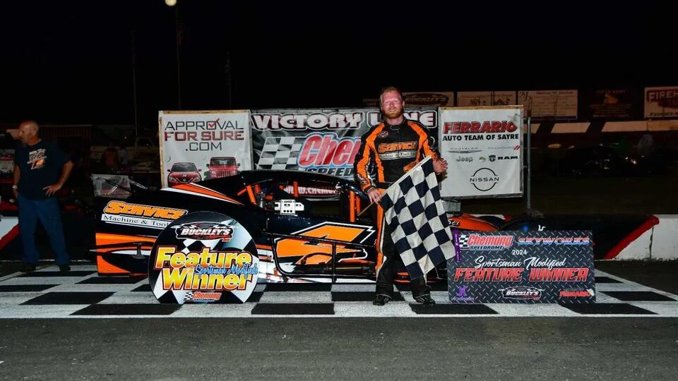 “Zach is Back – Knowlden Wins Chemung Mods After 3-Year Absence ...