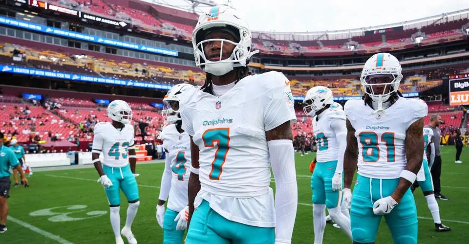 Miami Dolphins news: Kevin Coleman’s heartfelt number change, Bobby Slowik’s offense, more