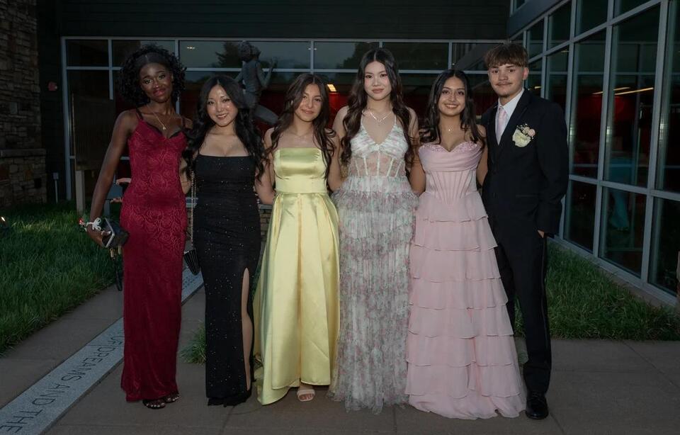 Prom night 2026 for Rossview High School | PHOTOS - NewsBreak
