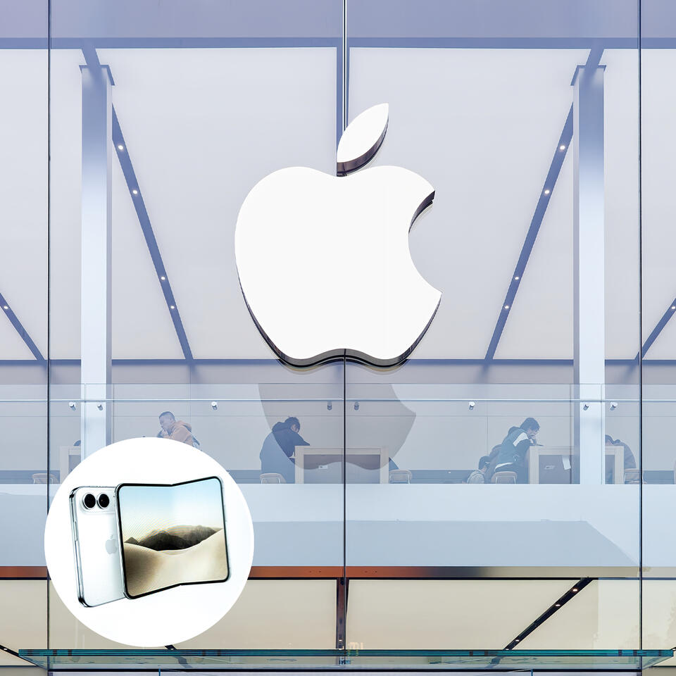 Social Media Is Losing It Over 'Cringe' Viral Video Of Apple Customers Celebrating Being The First To Purchase The New iPhone Duo: 'Why Is Everyone Clapping For Him?'