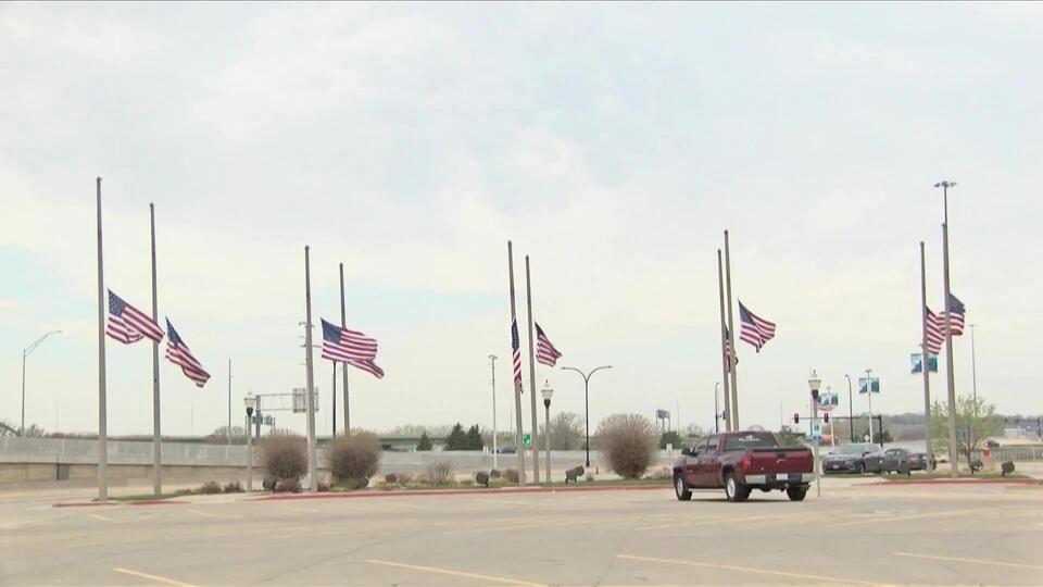 Siouxland governors order flags be flown at half-staff in remembrance of 9/11