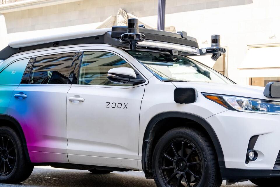 Zoox grounds Atlanta test fleet after workers report toxic gas exposure ...