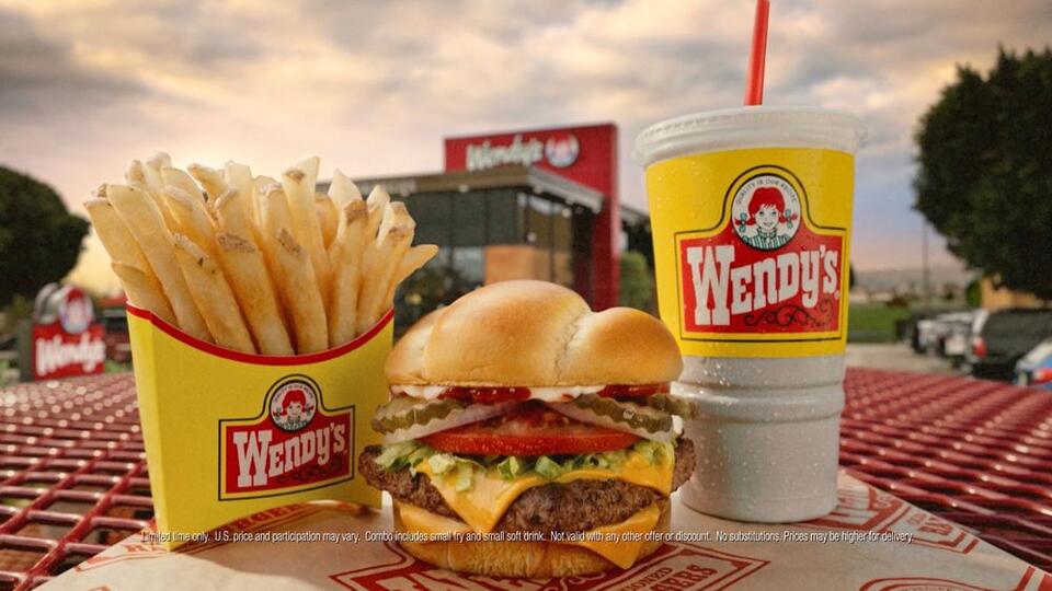 Wendy’s Serves Up the Dave’s Single Combo Meal for Just $7.99 - NewsBreak