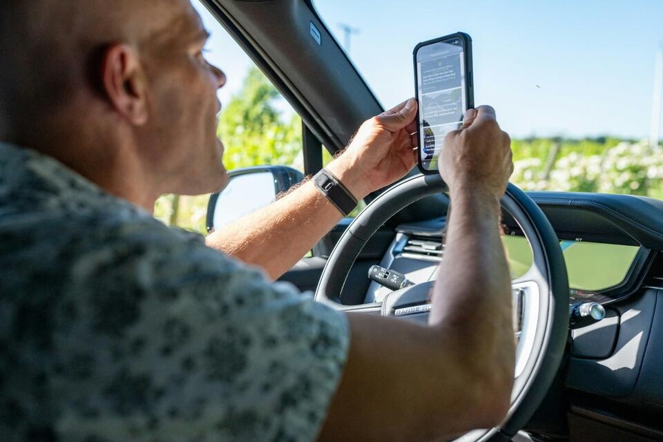 Key Habits For Young Drivers: Safety Starts Here