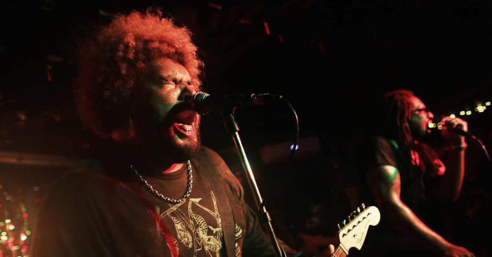 Soul Glo review Philly hardcore band’s UK debut is a sweaty success TrendRadars