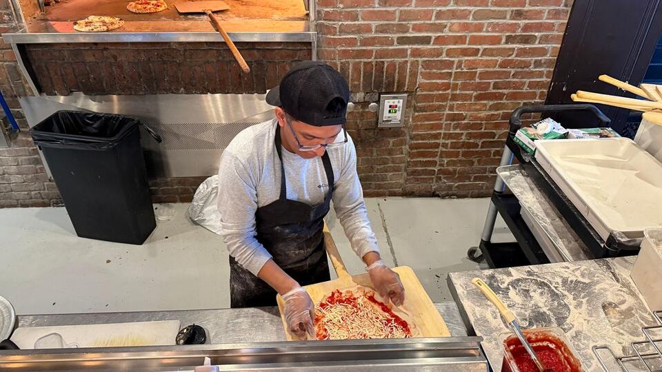 ‘It’s all in the dough’: Louisville pizza spot lands on prestigious list 6 years in a row