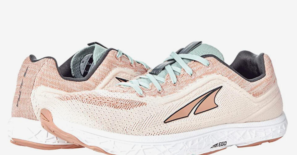 The 10 Best Shoes for Diabetics, According to a Podiatrist – NewsBreak