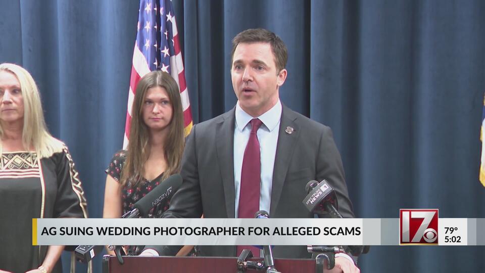 North Carolina wedding photographers accused of scamming couples ...