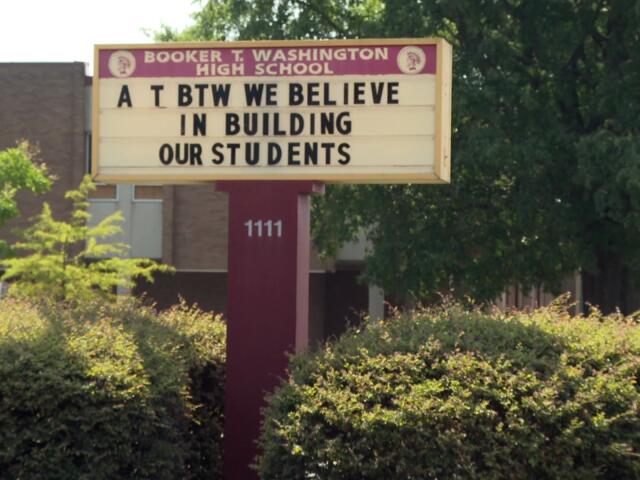 Alumni push for a new Booker T. Washington High School in Norfolk ...