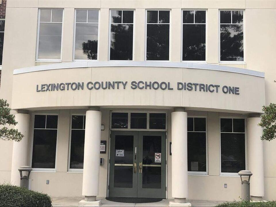 Will a local school board pay its members? It could cost the district $100K