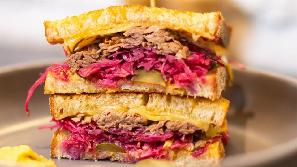 Zingerman’s Reuben Crowned Best Sandwich in Michigan in Foodie Survey ...