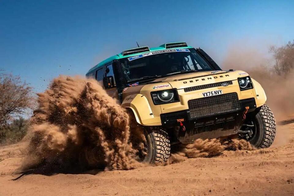 Land Rover Discovery Future: Why Is JLR Waiting?