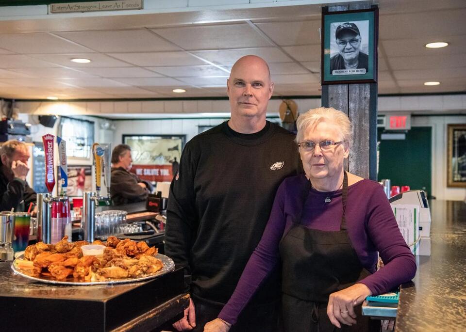 This Bucks County spot was the top favorite in our wings poll - NewsBreak