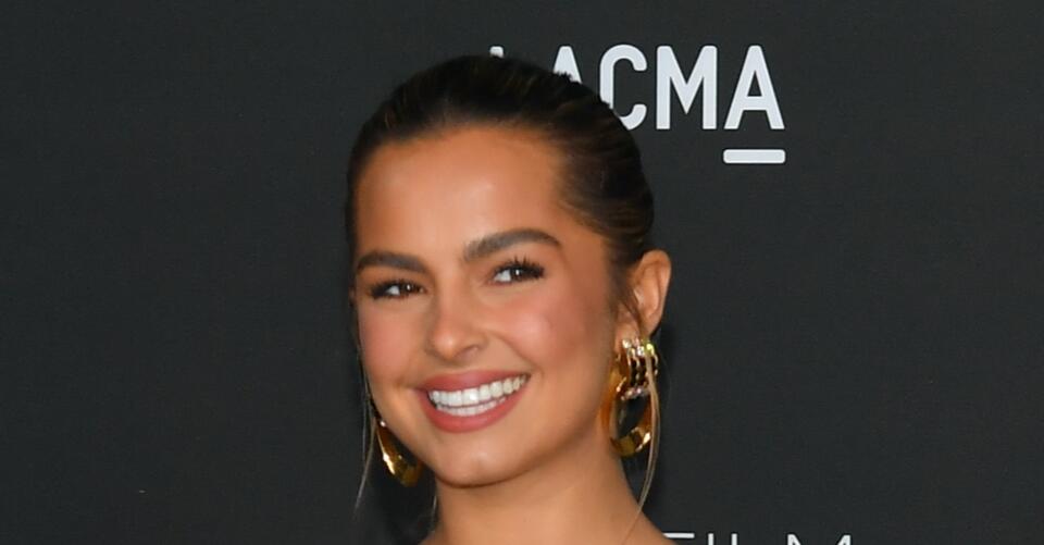 Addison Rae Takes the Plunge in Push-Up Gown and Statement Earrings at LACMA Art + Film Gala – NewsBreak