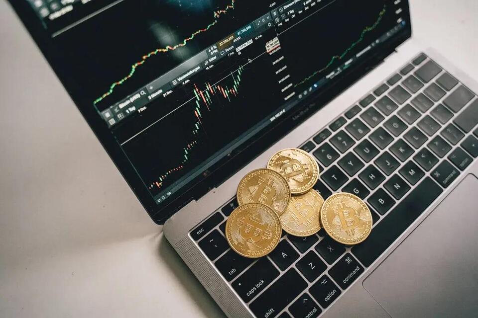 Alpha Capital Trader Alleges $25K Payout Rejected Under Undisclosed ...
