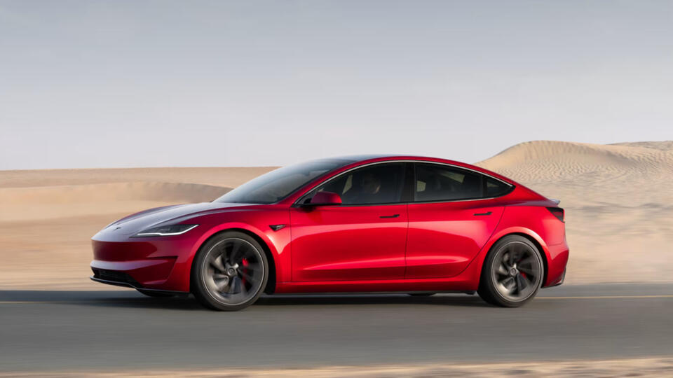 Tesla’s Model 3 Gets a Bigger Screen and V2L – Just Not in the U.S ...