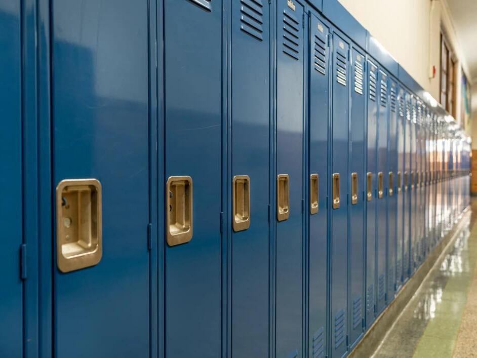 14yearold Clinton Twp. girl charged with making threat against L'Anse