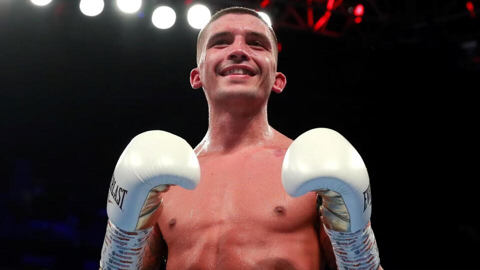 'I'm A Former Boxing World Champion - Here's Why I Made the Move to ...