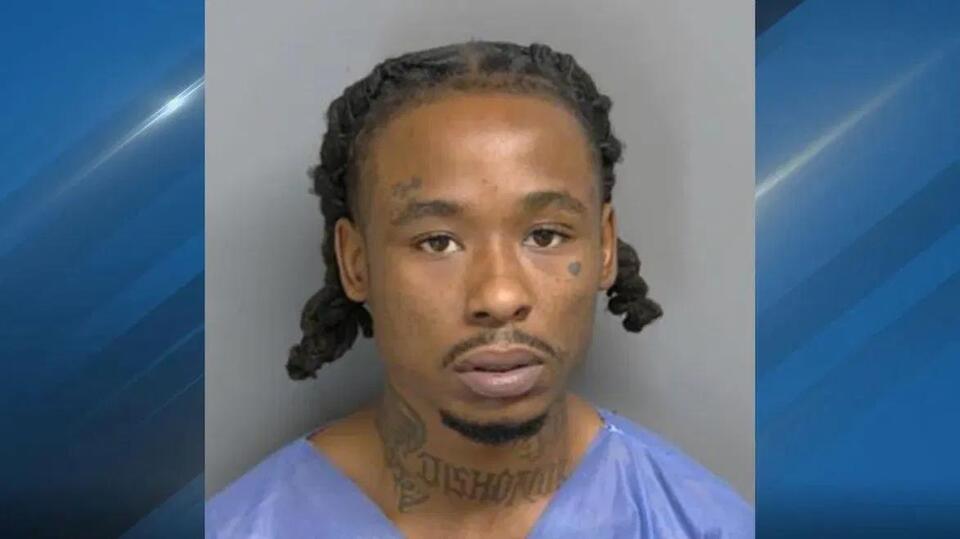 Bond set at $750K for Detroit man accused of holding woman hostage