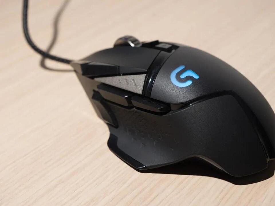 'Fortnite' Controller vs Keyboard: Aim Assist Comparison, Precision ...