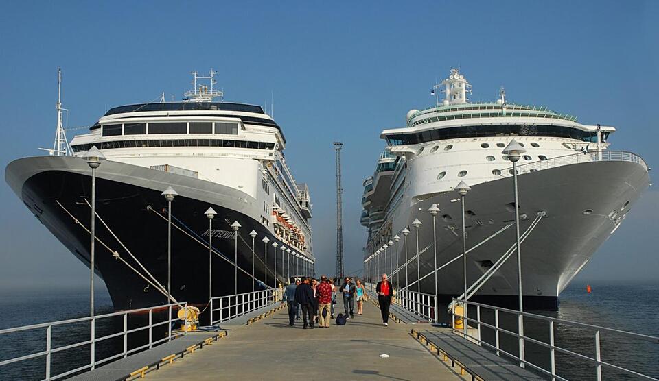 Cruise Ship Sail-Away Party Hosts Reveal the Deck Spot With the Best Departure View