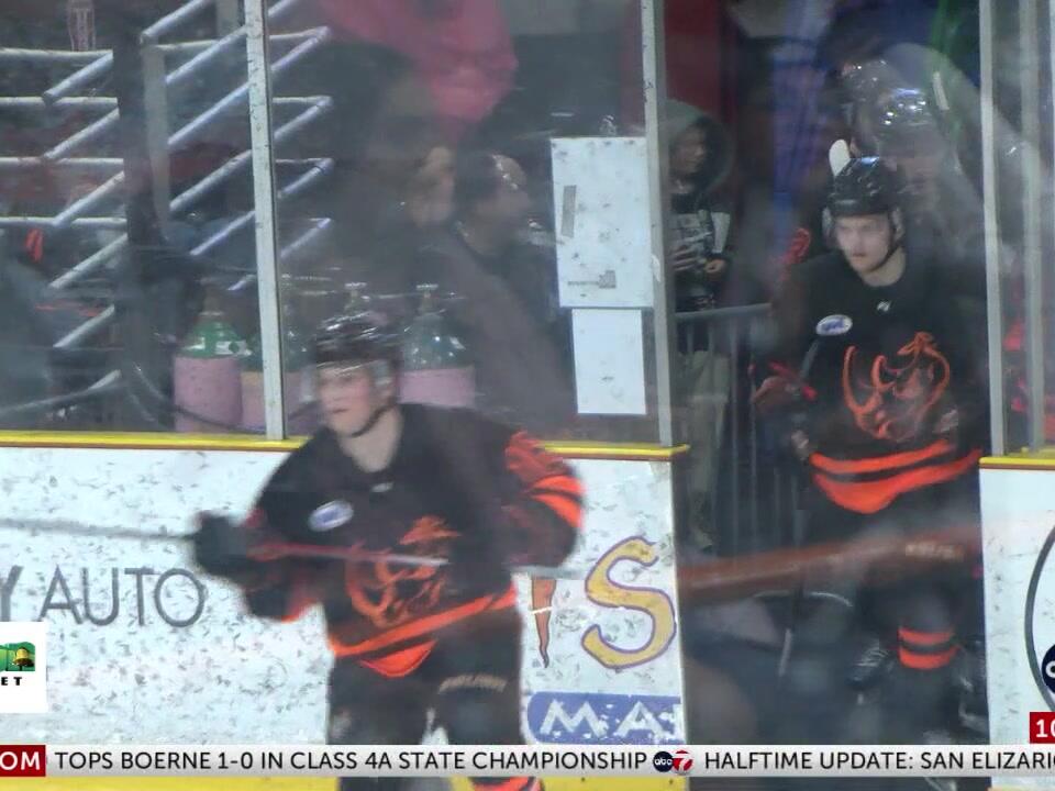 El Paso Rhinos win 43 against the Warriors in game two of NAHL Robertson Cup Playoffs