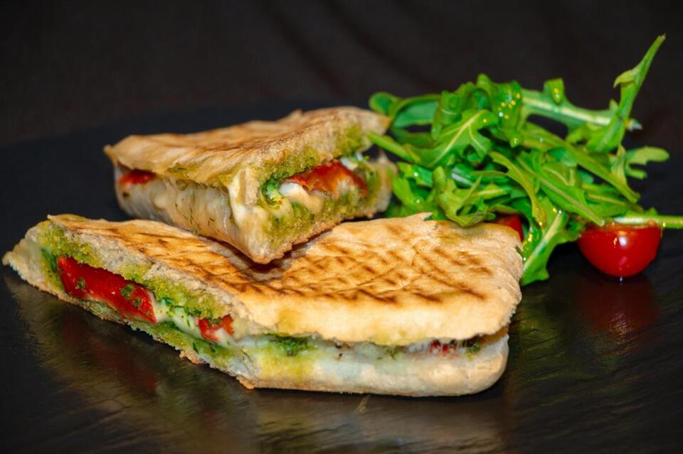 The Route 35 Sandwich Is Going Viral, Here's Why NewsBreak