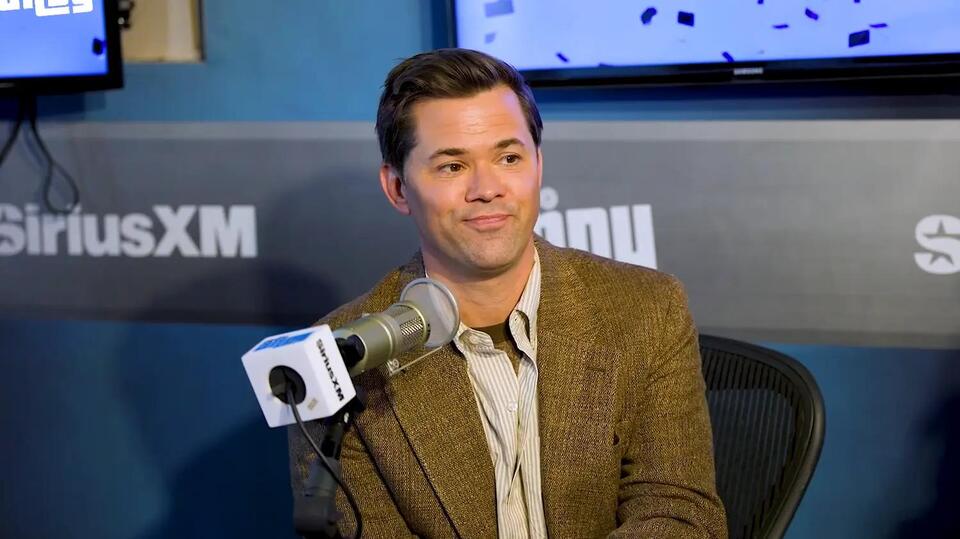 Andrew Rannells claims he tried to spread a secret romance rumor with ...