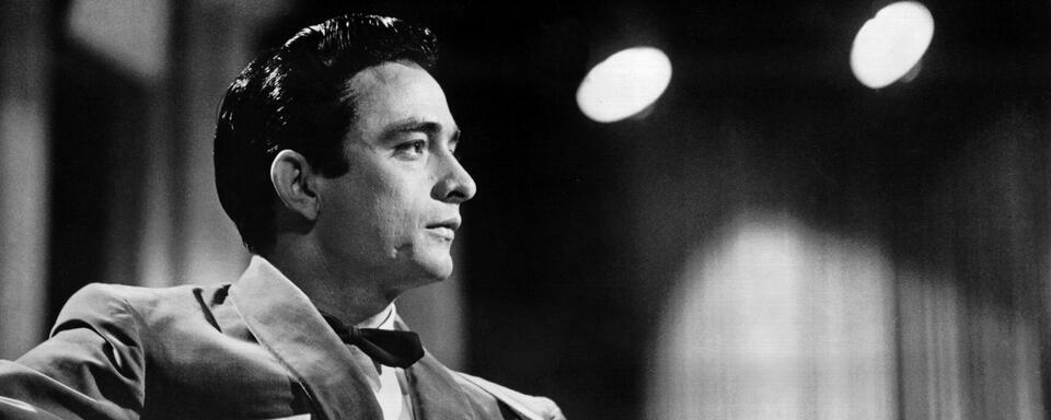 On This Day: Johnny Cash Performed for an Imprisoned Merle Haggard at ...