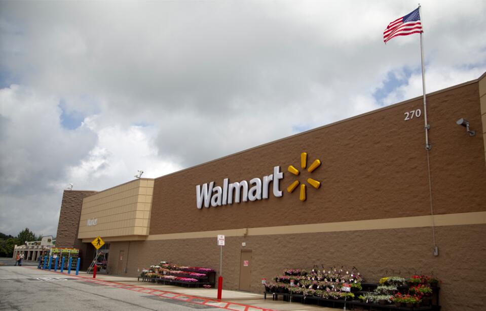 Woonsocket man arrested, banned from store after firing flare gun ...