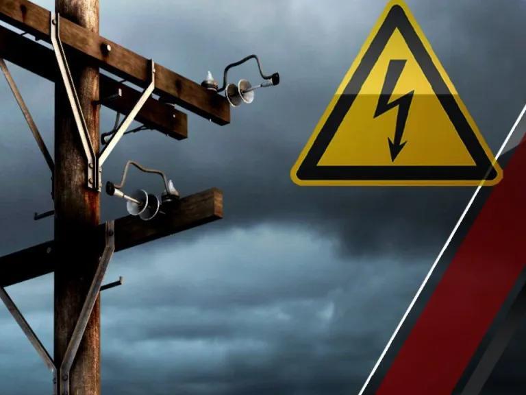 Traffic Alert Tree, live power lines reportedly down in Raleigh County