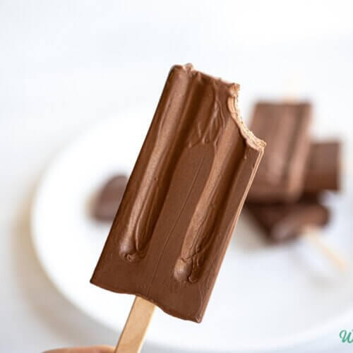 Homemade Fudgesicles Recipe (Clean Ingredients)