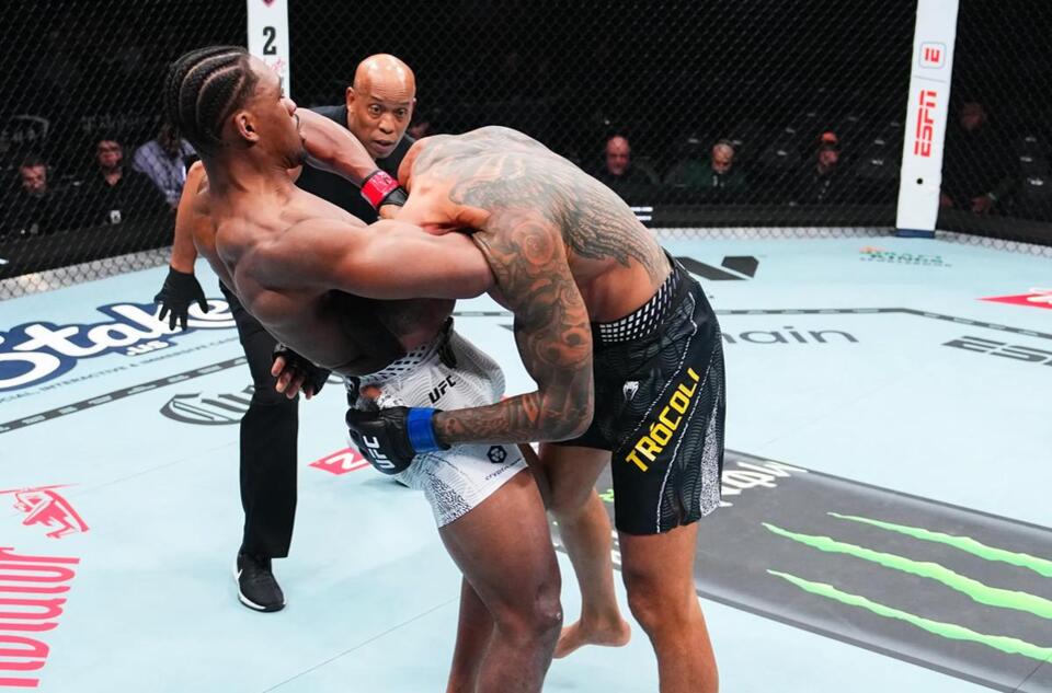 Mansur Abdul-Malik vs. Dustin Stoltzfus: Odds, full fight preview and prediction