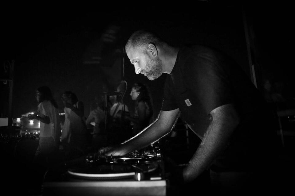 Enrico Rosica, Timo Maas And Ivye Team Up For Prog Bomb ‘No More’