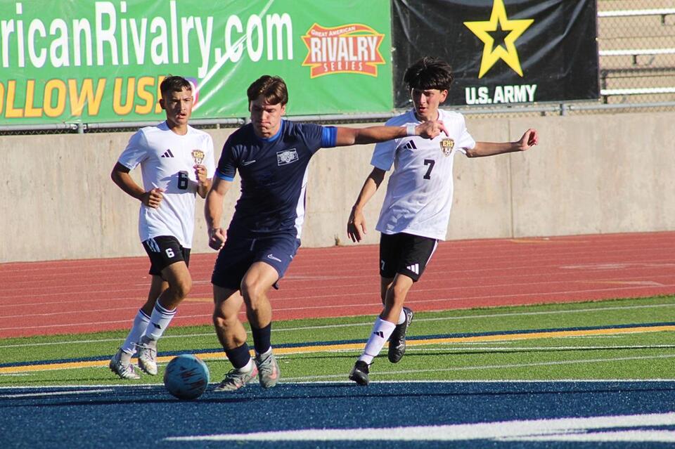 Pueblo Central boys soccer beats East 4-0 in South-Central League showdown